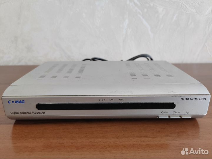 Ресивер Digital Satellite Receiver - comag SL30