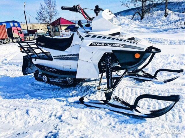 Снегоход Sharmax SN-240 Landcrafter (P) (белый)