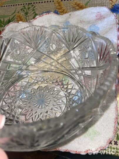 Ваза салатник хрусталь в идеальном состоянии