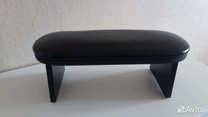 Подставка для рук маникюрная