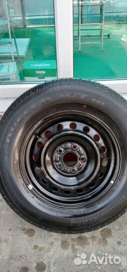 Bridgestone Dueler H/T 687 225/70 R16