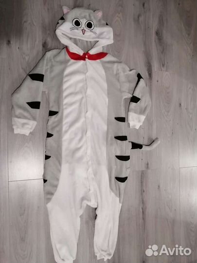 Комбинезон женский