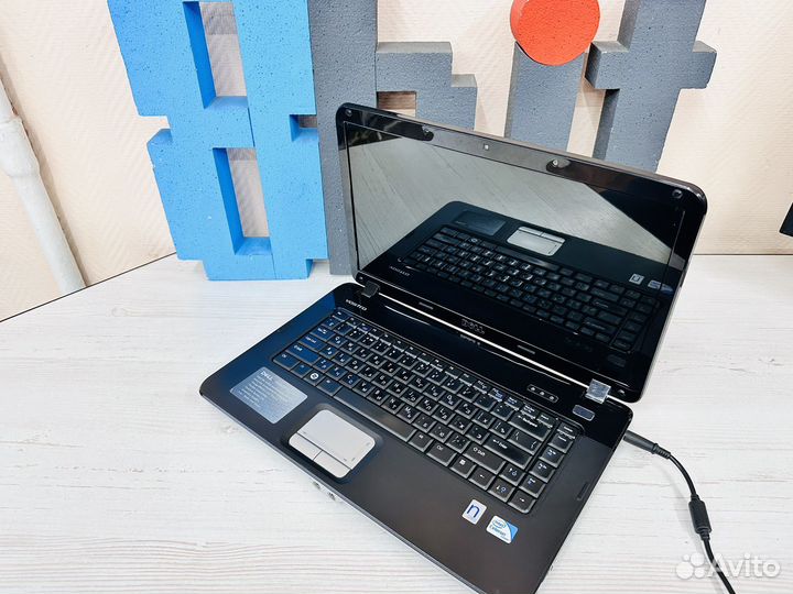 Ноутбук для работы и учебы