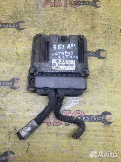 Эбу двигателя Skoda Octavia A5 cdab 2012