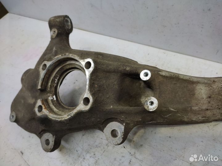 Кулак поворотный передний левый Bmw X5 G05 2018