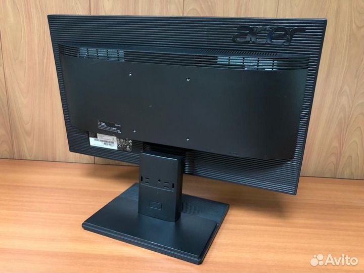 Монитор Acer V206HQL 19.5
