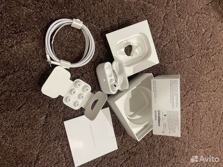 Airpods pro 2 type c оригинал кейс+правый наушник