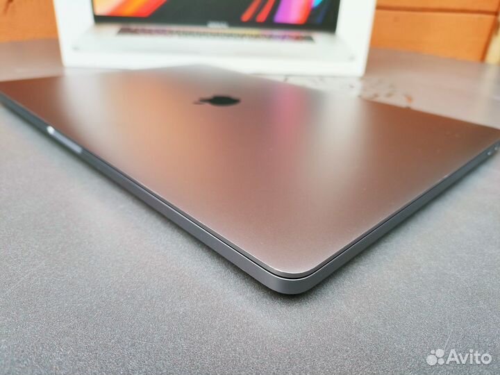 Macbook Pro 16 (2019) i9-32-512gb 123 цикла