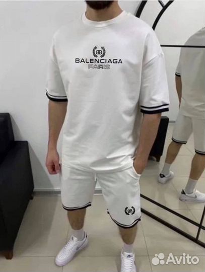 Спортивный костюм Balenciaga