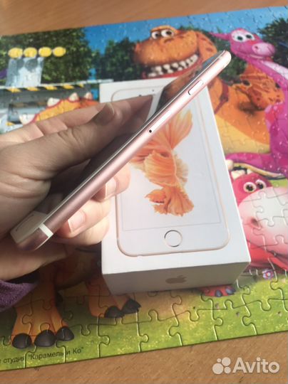 iPhone 6S, 32 ГБ