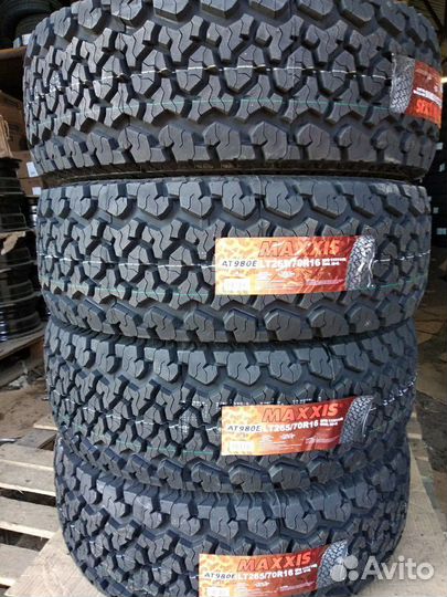 Maxxis AT-980E Worm-Drive 265/70 R16