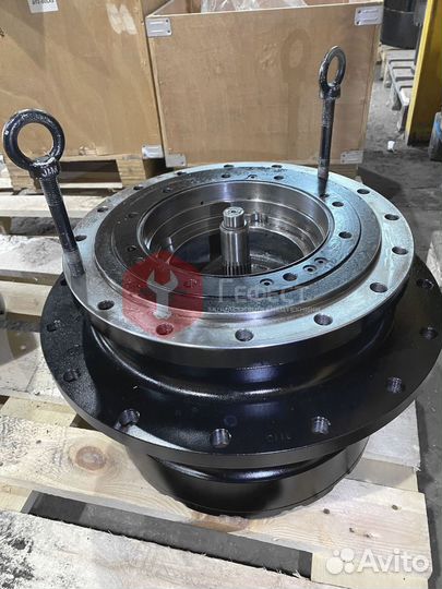 Бортовой редуктор Hitachi ZX185USR 4466663