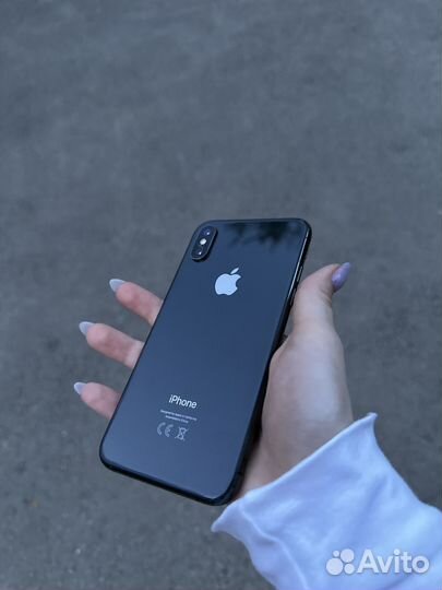 Телефон iPhone XS