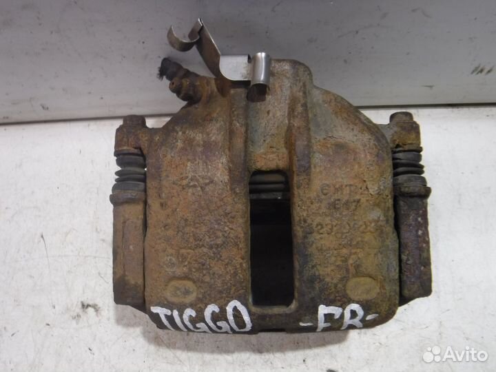 Суппорт передний правый Chery Tiggo T11