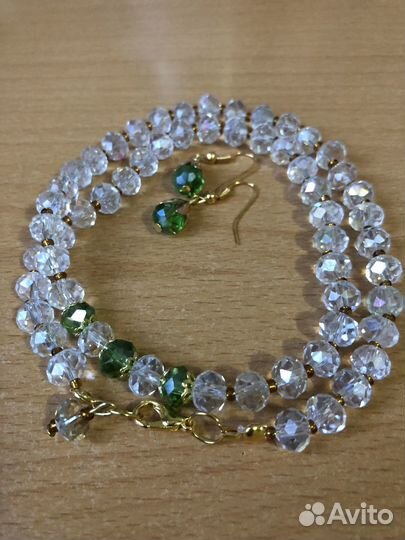 Колье ожерелье