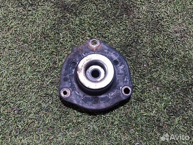 Опора амортизатора Volkswagen Jetta VI 1.6 cwva