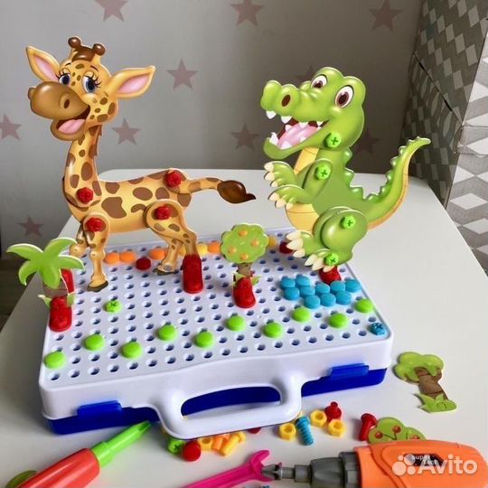 Конструктор с шуруповертом новый