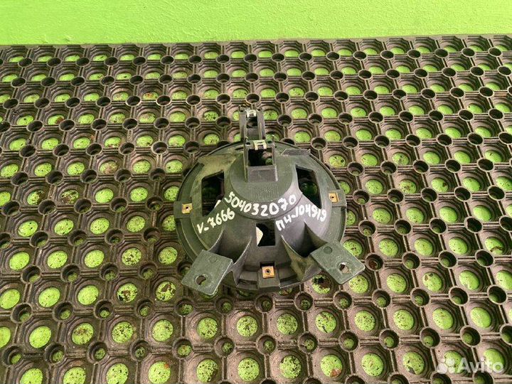 Кронштейн динамика iveco stralis