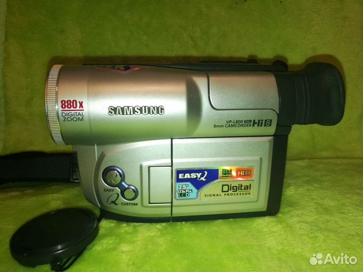 Бытовая видеокамера для видеосъёмки