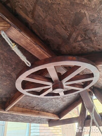 Садовые качели из дерева