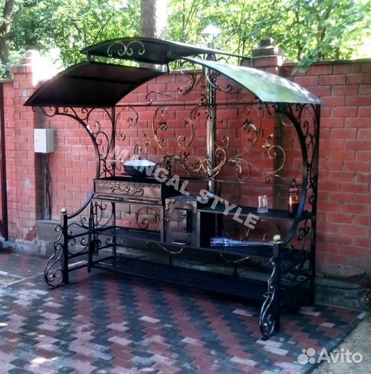 Беседка с мангалом