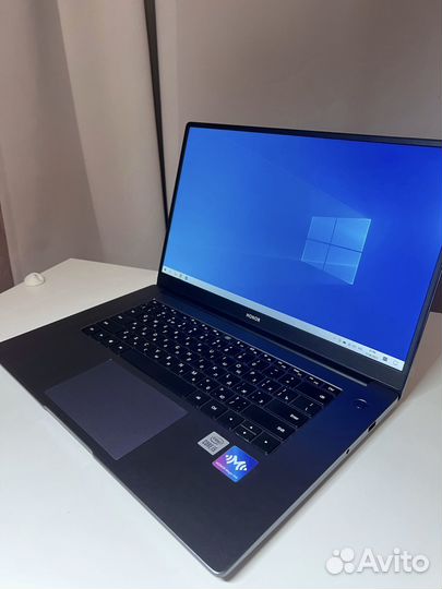 Honor magicbook 15 Intel