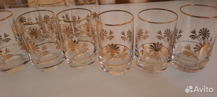 Стеклянные рюмки, стопки, стаканы, фужеры