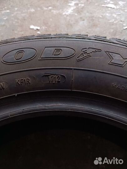 Goodyear UltraGrip Ice+ 205/60 R16 96T