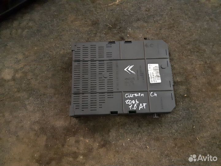 Блок предохранителей Citroen c4 2006