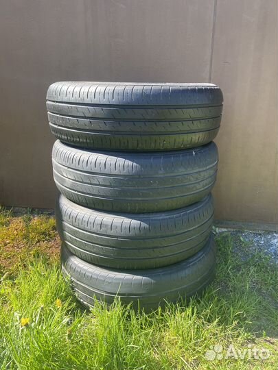 Kumho Ecowing ES01 KH27 205/60 R16 92M