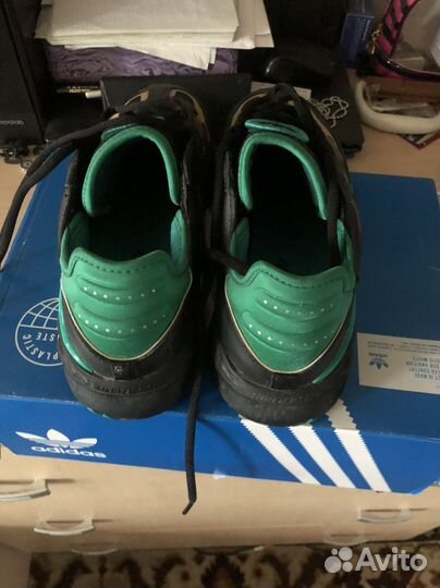 Кроссовки adidas