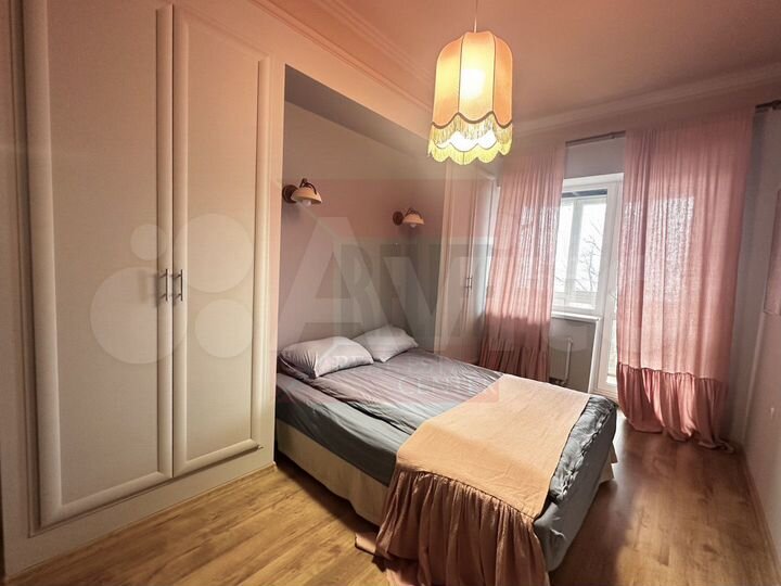 2-к. квартира, 61 м², 4/5 эт.