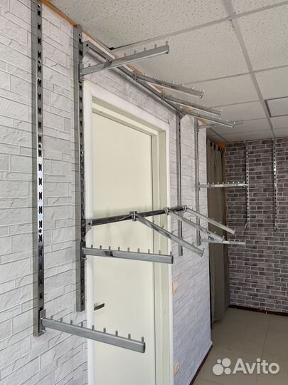 Кронштейн для вешалок, стойки, Вешалки