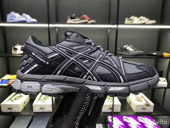 Кроссовки Asics водоотталкивающие