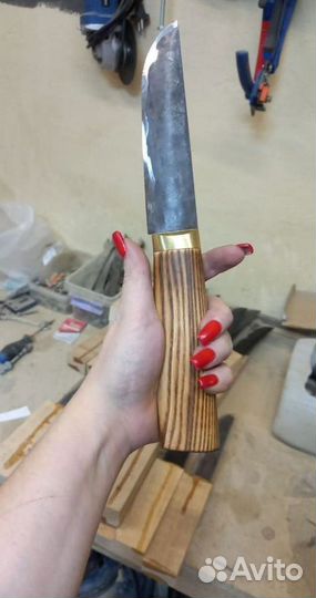 Кованые ножи с бритвенной заточкой