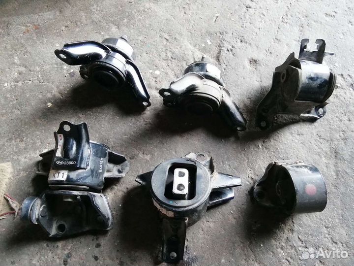 Подушка двигателя двс KIA sportage 3 SL 4 QL