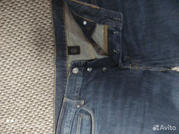 Мужские джинсы