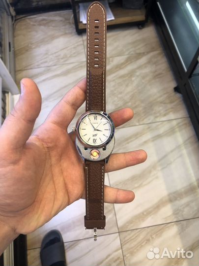 Наручные часы и Зажигалка