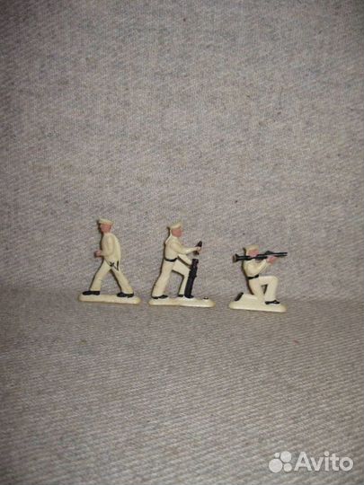 Игрушка СССР Набор солдатики матросы колкий пласти
