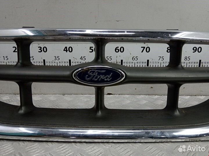 Решетка радиатора для Ford Explorer 2 F57B8200AJW