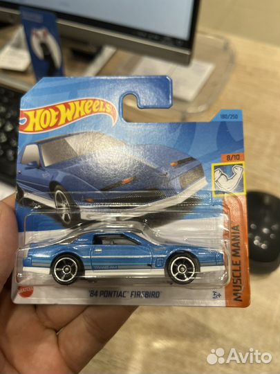 Hot Wheels main 2023 J Case