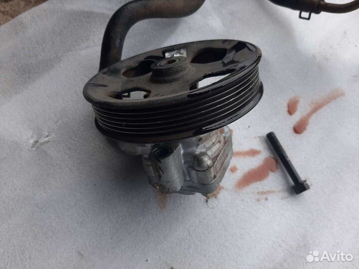 Насос Гур Hyundai Tucson 1 2.7