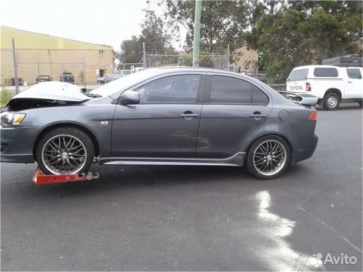 Разбор на запчасти Mitsubishi Lancer 10
