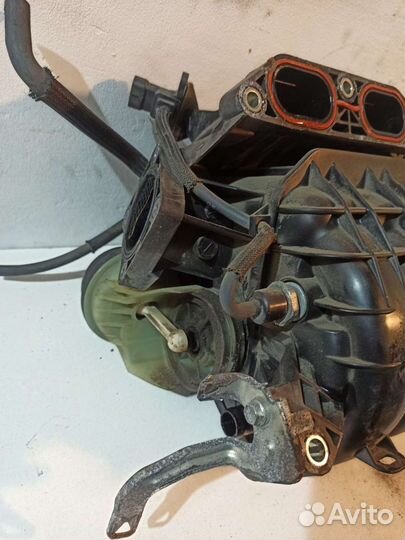 Впускной коллектор Toyota Rav 4 2.0 3ZR-FAE