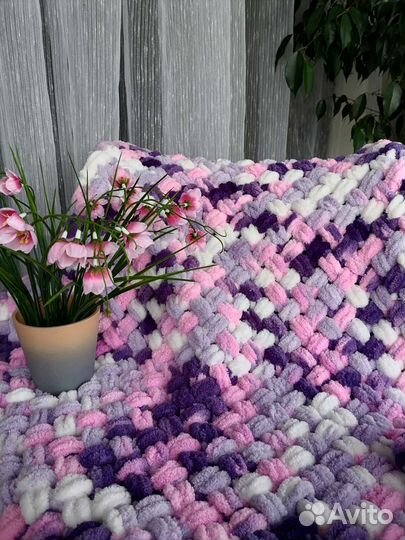 Плюшевые пледы ручной работы