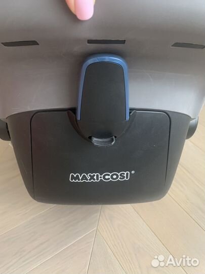 Детское автокресло от 0 maxi cosi