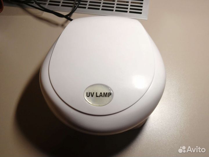 Лампа для маникюра