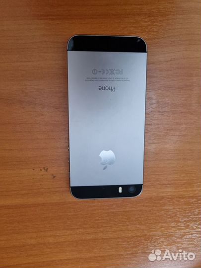 iPhone 5S, 32 ГБ