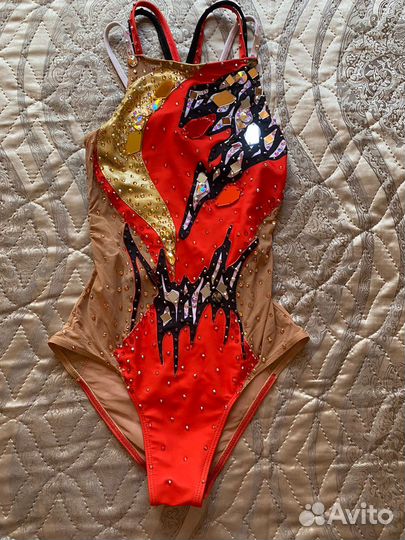 Купальник для синхронного плавания