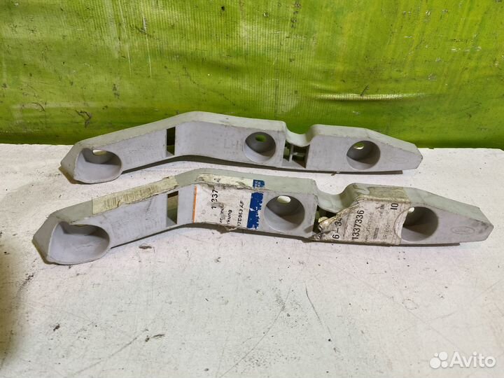 Кронштейн переднего бампера Ford Focus 2 C-Max